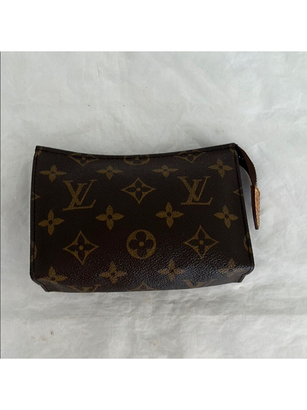 Louis Vuitton Monogram Toiletry 15
